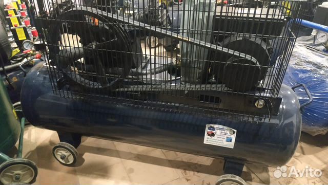 Koмпpеccор воздушный Маgnus 525/100А